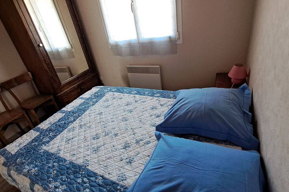 Geheel appartement, Beautiful 2Br in Jausiers with terrace and parking in Jausiers, Nationaal park Mercantour