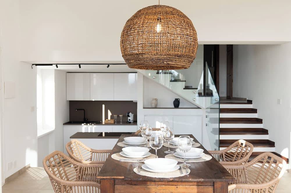 Entire apartment, Ilios House Sea and Mountain View | Borgo Stays in Sperlonga, Latina Province