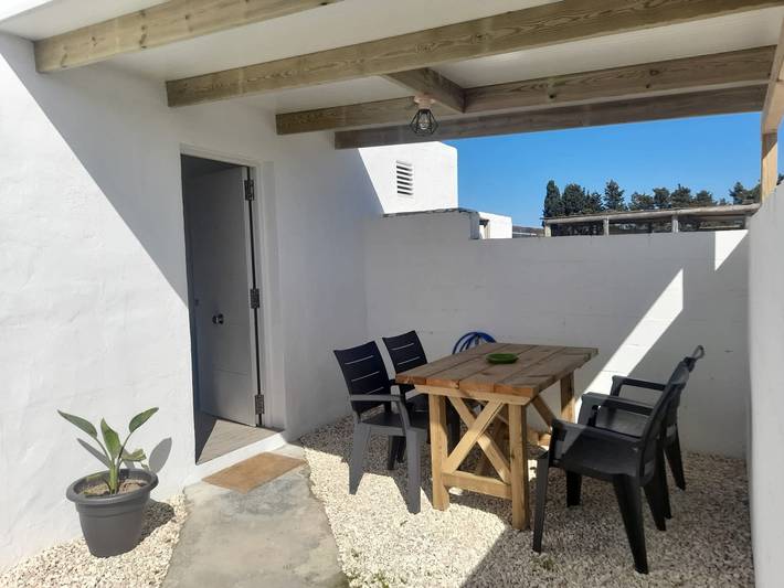 Holiday rental for 2 people, with garden and balcony, child-friendly in El Palmar (Andalusia)