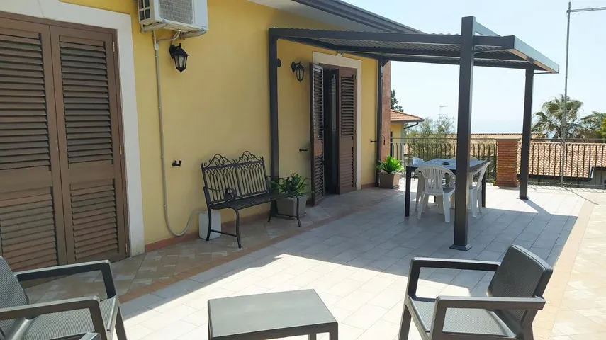Ferienhaus für 6 Personen, mit Ausblick und Balkon - 1