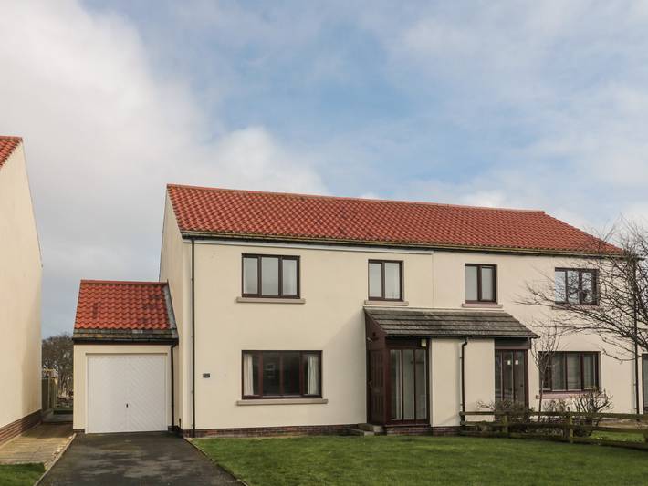 Cottage for 6 people, with garden in Lindisfarne