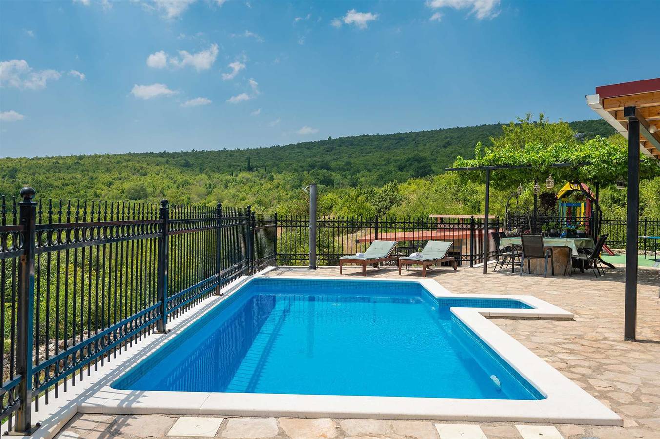 Casa vacanza a Zagora dalmata a partire da 159€ a notte