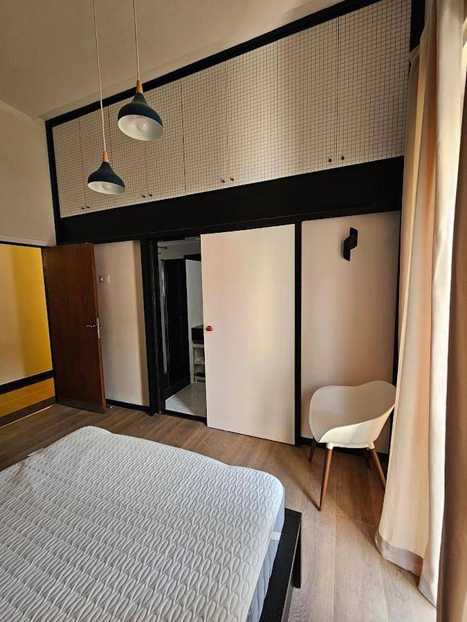 Large Double Room in Nocera Inferiore, Costa tirrenica Campania