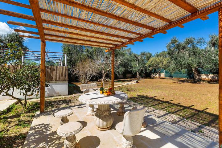 Location de vacances pour 8 personnes, avec piscine à Carovigno - 4