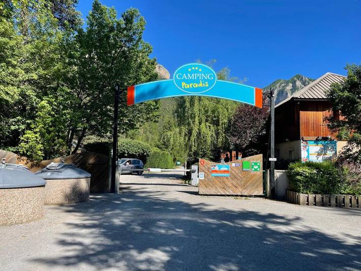 Location de vacances pour 10 personnes, avec piscine et terrasse, animaux acceptés à Beauvezer - 4