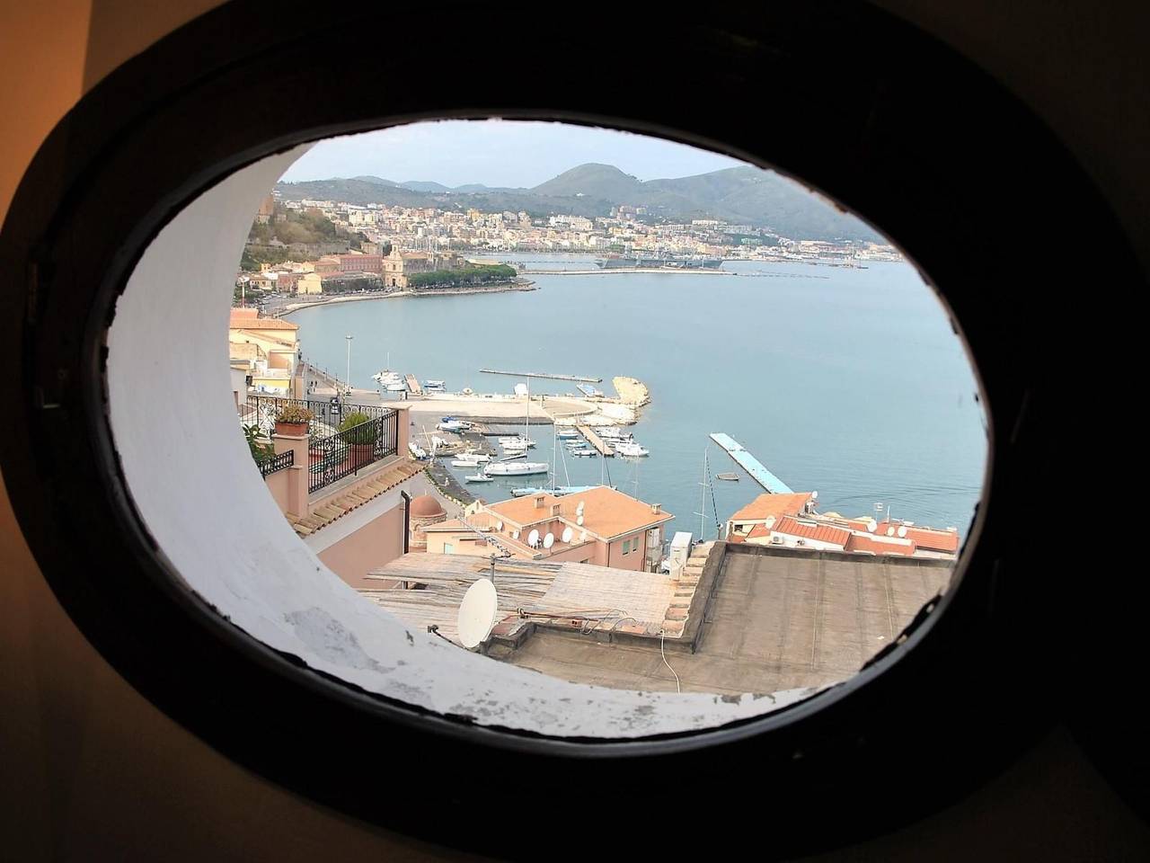 Entire apartment, Wohnung Gaeta Medievale mit Panoramablick in Gaeta, Latina Province