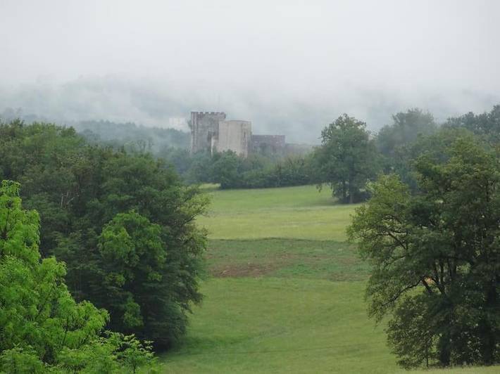 Location de vacances pour 8 personnes, avec jardin et vue à Sauveterre-la-Lémance - 4