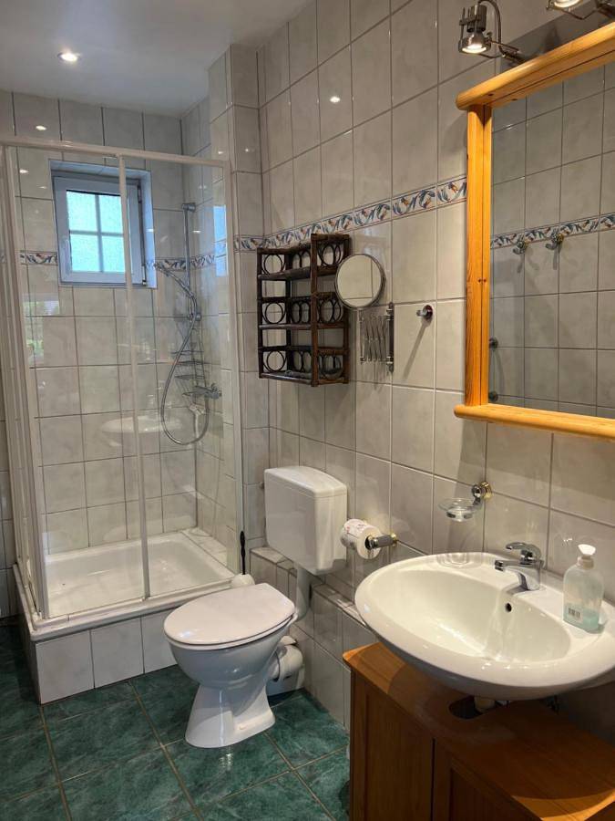 Ganze Wohnung, Ferienapartment Henriettenhof mit Kamin, Terrasse und Sauna, ruhig für 2 Personen in Crussow, Angermünde