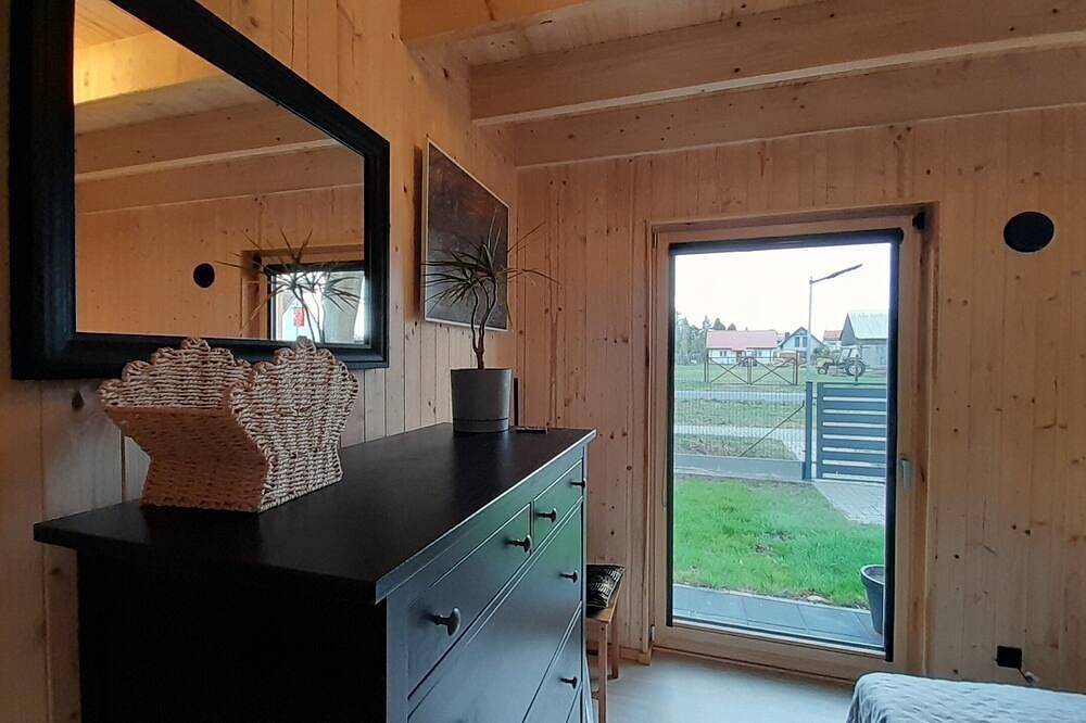 Villa Leone - geräumig, atemberaubend im Einklang mit der Natur in Nowe Warpno, Stettiner Haff