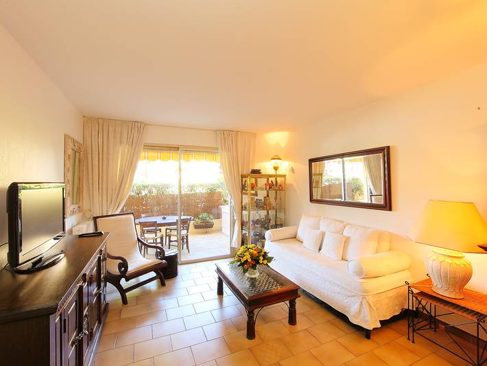 Ferienwohnung für 4 Personen, mit Terrasse und Kinderpool sowie Garten in Antibes - 4