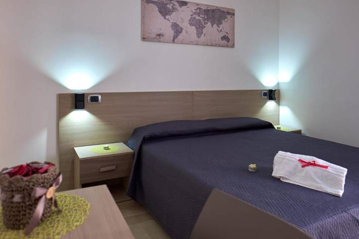 B&b per 3 persone, con Balcone e Terrazza nonché Giardino e Panorama a Vibo Valentia
