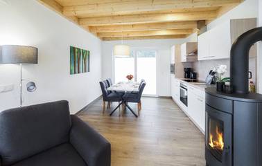 Chalet für 4 Personen in Prüm, Eifel (Rheinland-Pfalz), Bild 2
