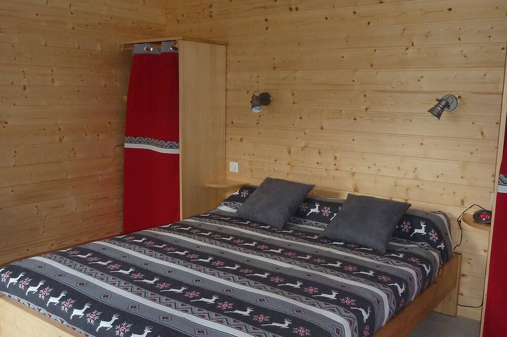 Grand chalet neuf exposé plein sud tout confort , sauna, terrasse, wifi in Xonrupt-Longemer, Parc naturel régional des Ballons des Vosges