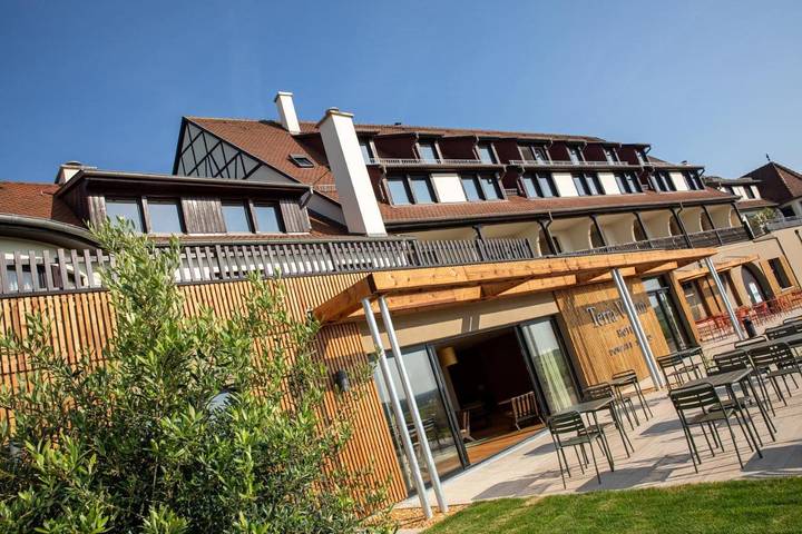 Hôtel pour 2 personnes, avec terrasse et piscine ainsi que vue et sauna à Gueberschwihr - 2