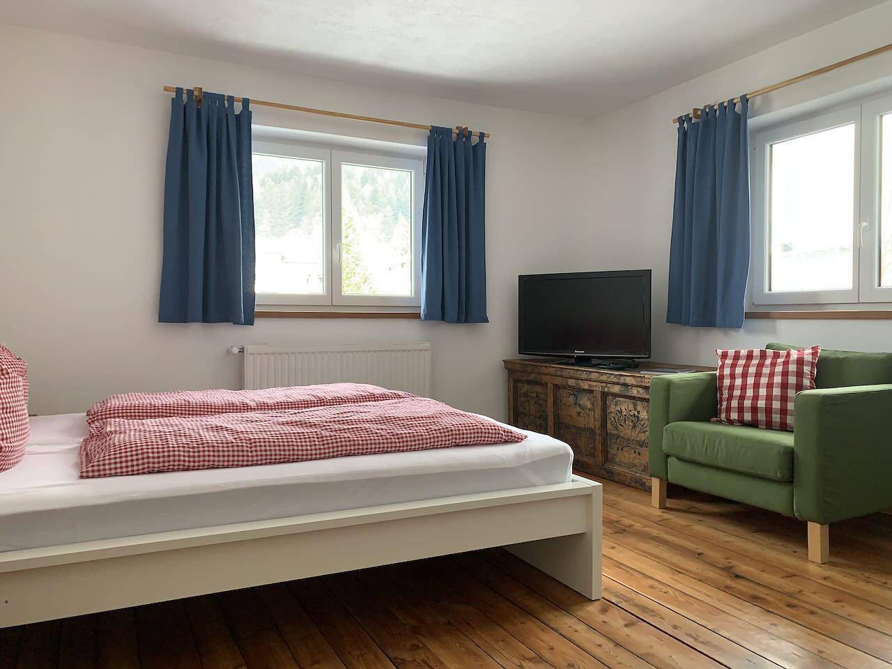 Ganze Ferienwohnung, Appartement Blau in Scheffau am Wilden Kaiser, Kaisergebirge