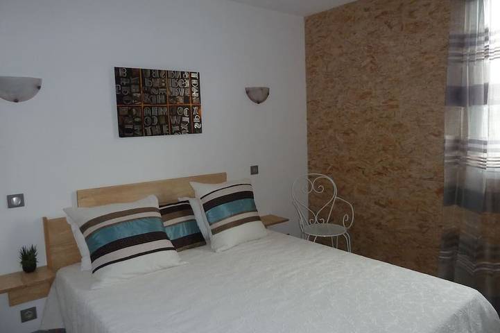 Location de vacances pour 6 personnes, avec jardin et balcon à Mayrinhac-Lentour - 2