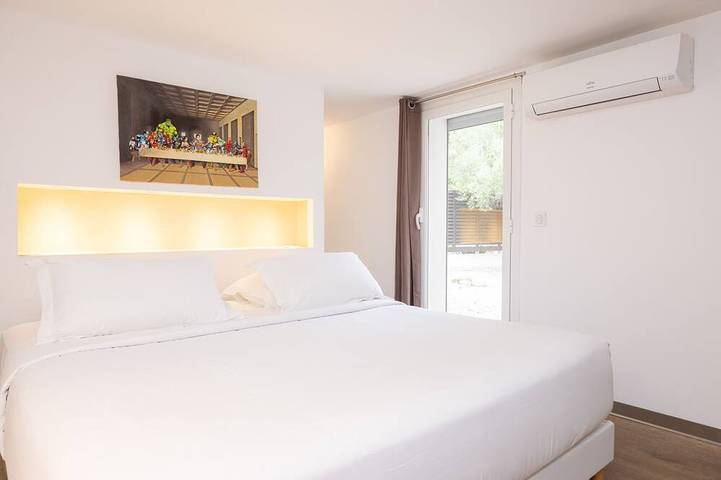 Villa Branda standing piscine,ville,plage! in Calvi, Calvi region