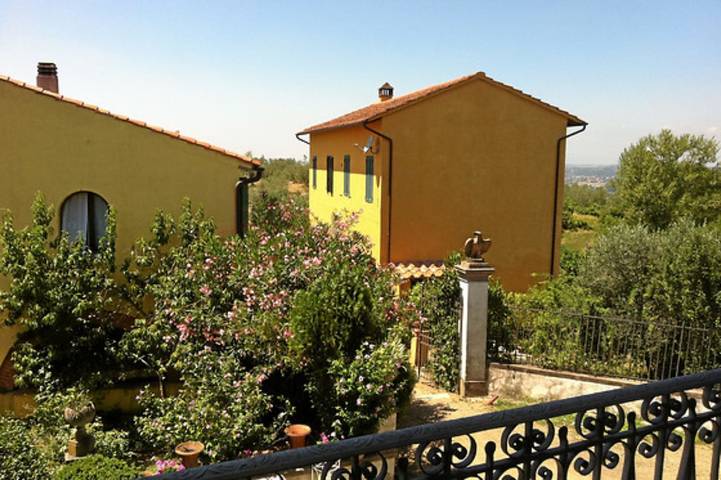 Appartamento per 3 persone, con giardino, con animali domestici a Montelupo Fiorentino