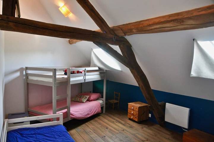 Location de vacances pour 13 personnes, avec terrasse, animaux acceptés à Noyers - 3