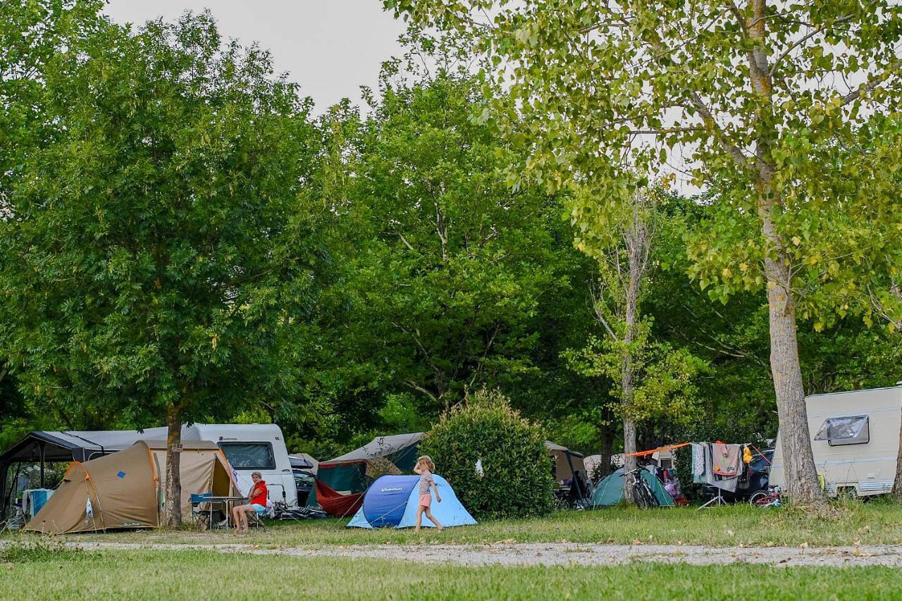 Tent in Vercheny, Région de Die
