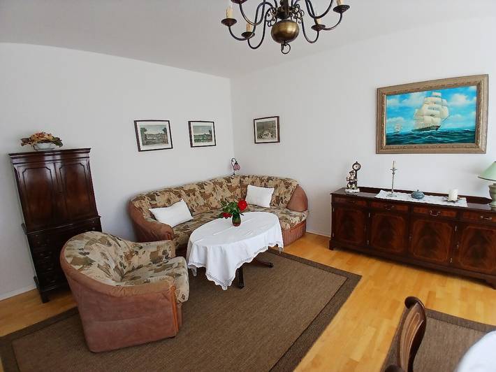 Apartamento inteiro, Apartamento 'Ingrid Bauer 2' com Wi-Fi in Kuhlungsborn, Mar Báltico de Mecklenburg