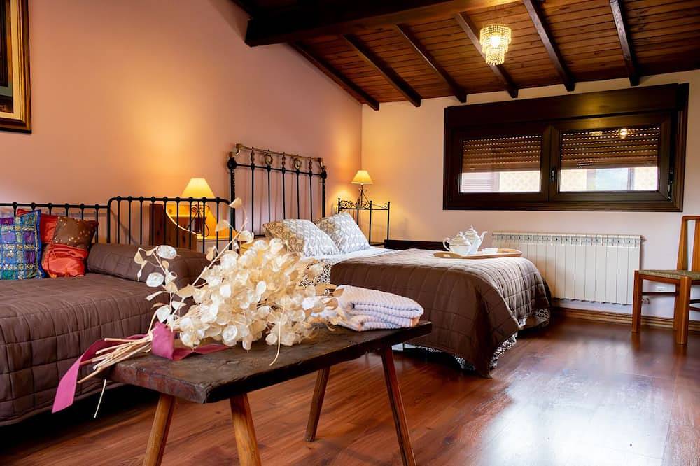 Hotel Rural La Musica in San Esteban de la Sierra, Salamanca Province