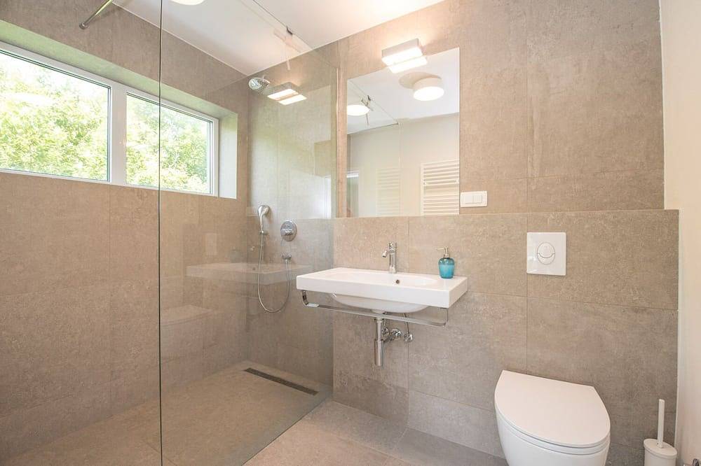 Ganze Wohnung, Exklusives Penthouse in Sveta Marina, Istrien-  unmittelbar am Meer in Raša, Ostküste Istrien