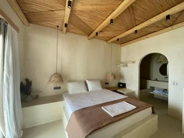 Hôtel pour 2 personnes, avec terrasse dans Antiparos Ville