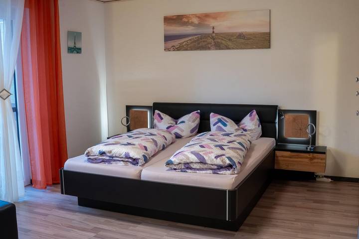 Ferienwohnung für 2 Personen, mit Balkon und Garten, kinderfreundlich - 1
