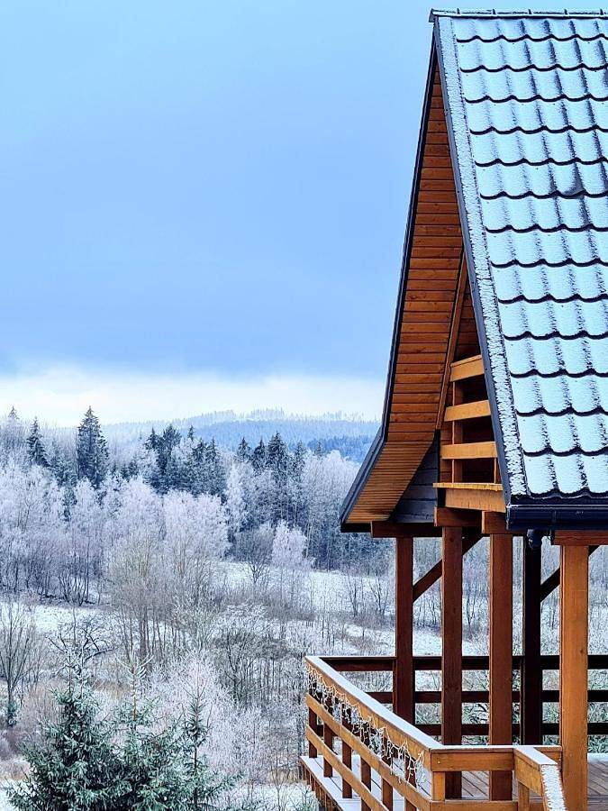 Apartament wakacyjny dla 6 osób, z Balkon i Jacuzzi oraz Taras i Ogród w Świdnica