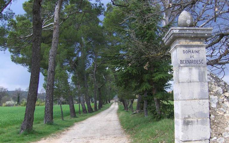 Location de vacances pour 2 personnes, avec jardin à Fox-Amphoux - 2