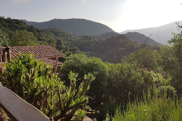 Location de vacances pour 4 personnes, avec jardin à Zicavo - 3