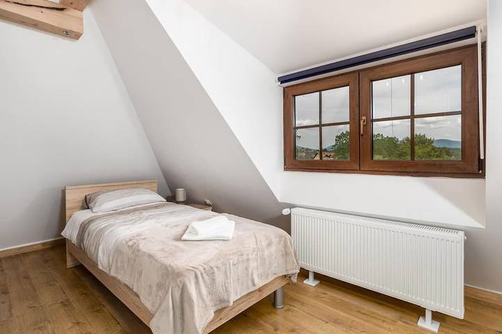 Luxurious home in Otocac in Prozor, Lika-Senj