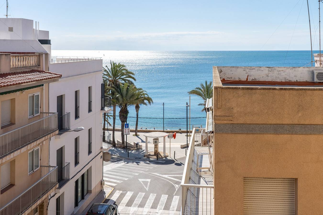 Apartamento entero, Apartamento 'Alguer' con vistas al mar, Wi-Fi y aire acondicionado in Tierras del Ebro, Costa Dorada