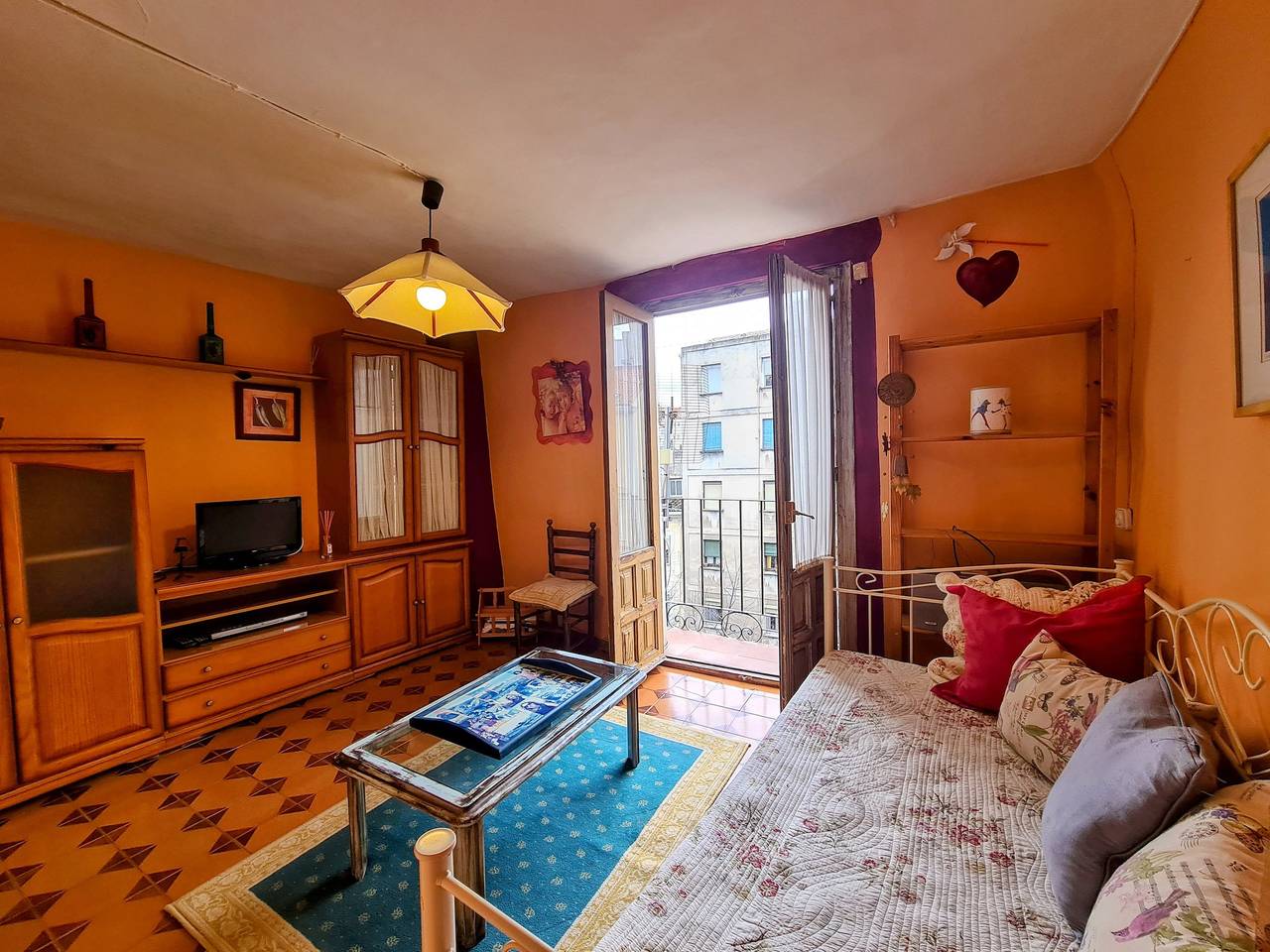 Apartamento entero, Apartamento encantador en Cuenca con aparcamiento, 46 m² in Cuenca, Provincia de Cuenca