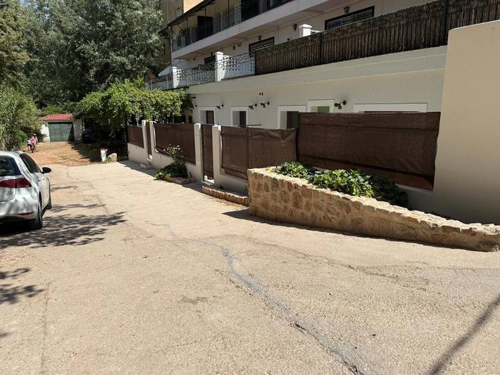 Casa rural para 4 personas, con jardín además de vistas al lago y vistas en Parque natural de las Lagunas de Ruidera - 4