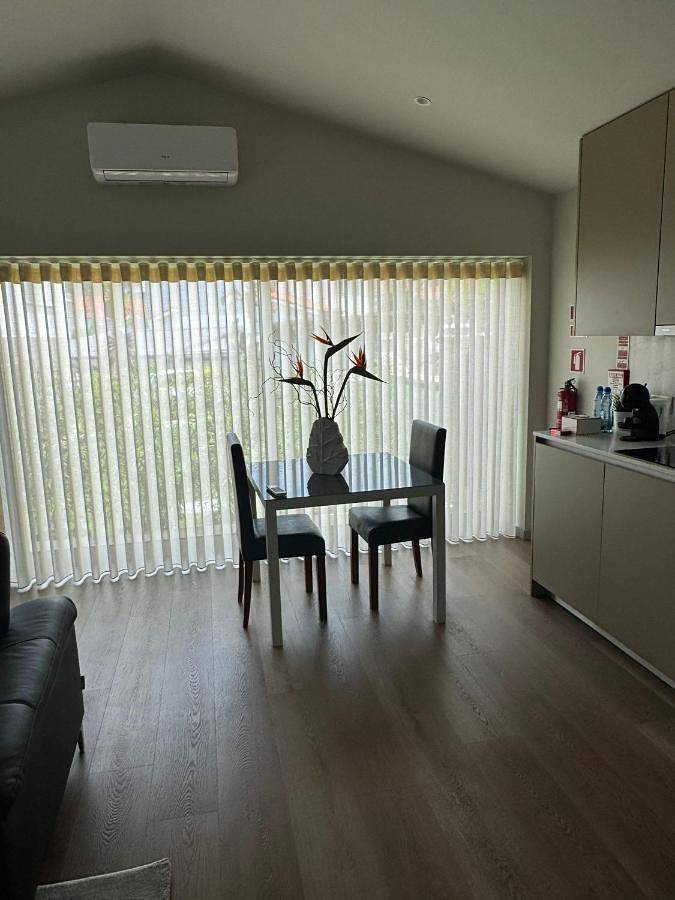 Location de vacances pour 2 personnes, avec terrasse et vue dans Belinho - 4