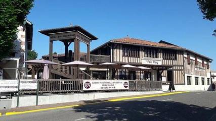 Hôtel pour 2 personnes, avec terrasse dans Lac de Léon