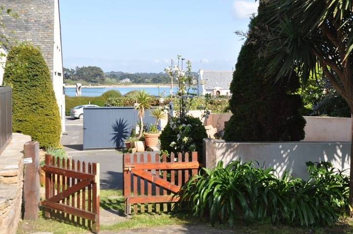 Location de vacances pour 4 personnes, avec jardin dans Office De Tourisme De Tregastel - 3