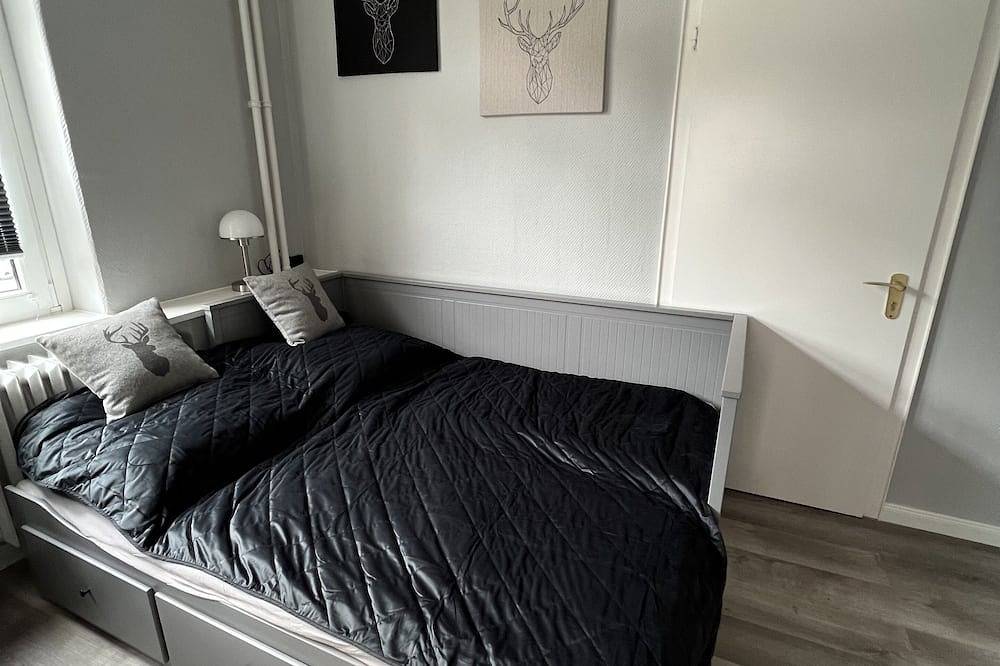 Ganze Wohnung, Kleines Studioapartment  am Park mit Parkplatz in Lüneburg, Nordheide