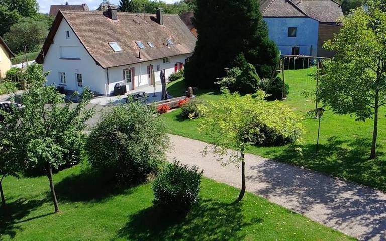 Location de vacances pour 8 personnes, avec jardin, adapté aux familles à Dieffenbach-au-Val