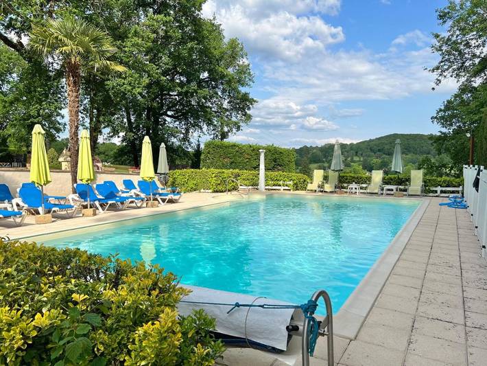 Maison de vacances pour 4 personnes, avec Terrasse et Jardin ainsi que Piscine et Vue