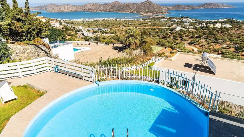 Location de vacances pour 7 personnes, avec piscine et terrasse, animaux acceptés dans Elounda - 2