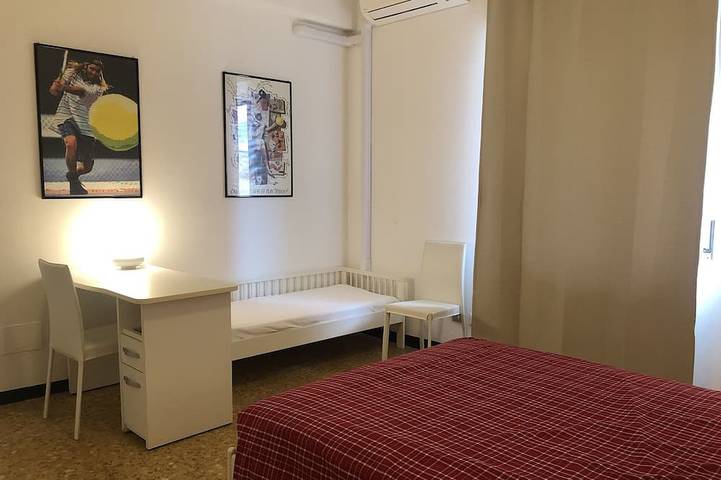 Appartement entier, Port of Loano very close to the sea private parking in Loano, Riviera di Ponente