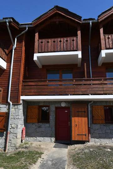 Chalet pour 10 personnes, avec vue et sauna ainsi que balcon et piscine, animaux acceptés à Valmeinier
