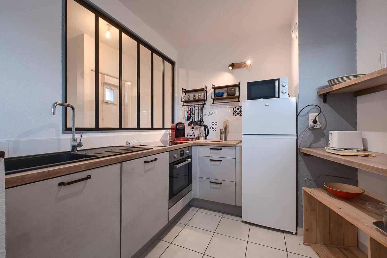 Apartamento entero, La Grange - Centre - Parking - Confort in Laval, Mayenne (desambiguación)
