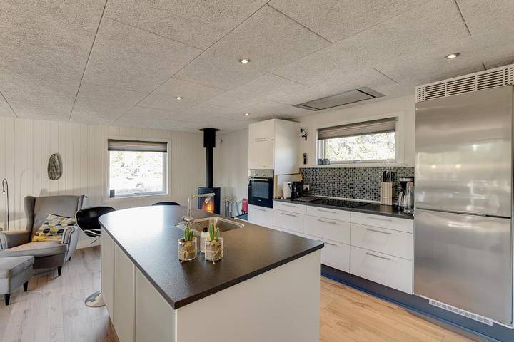 Beautiful family holiday home with pool table, darts and table tennis in Blavand, Varde Region