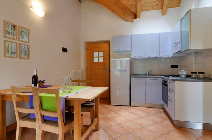 Ferienwohnung für 6 Personen, mit Ausblick und Garten