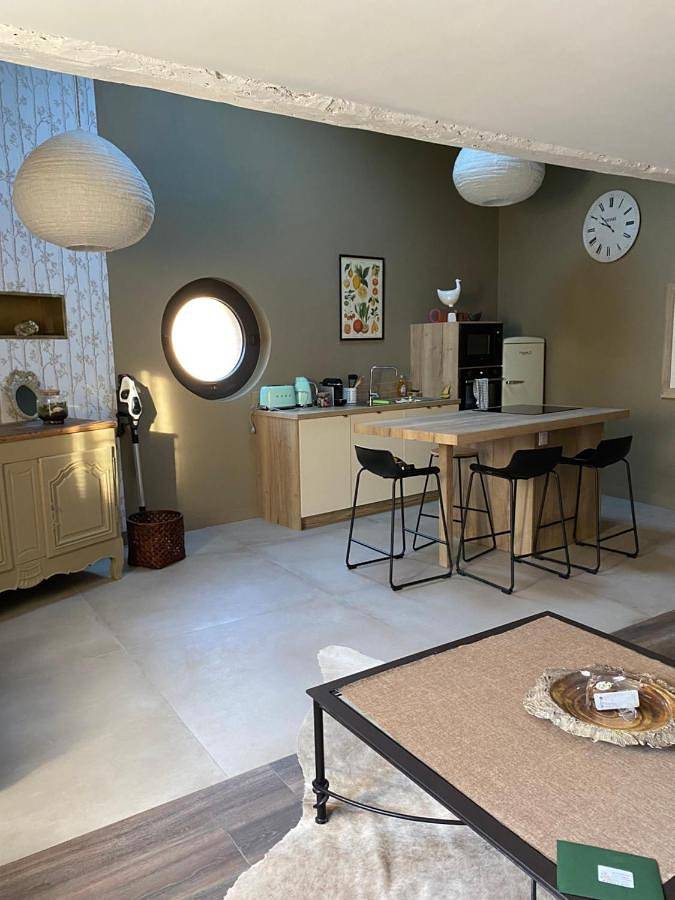Two-Bedroom House in Doizieux, Parc Naturel Régional du Pilat