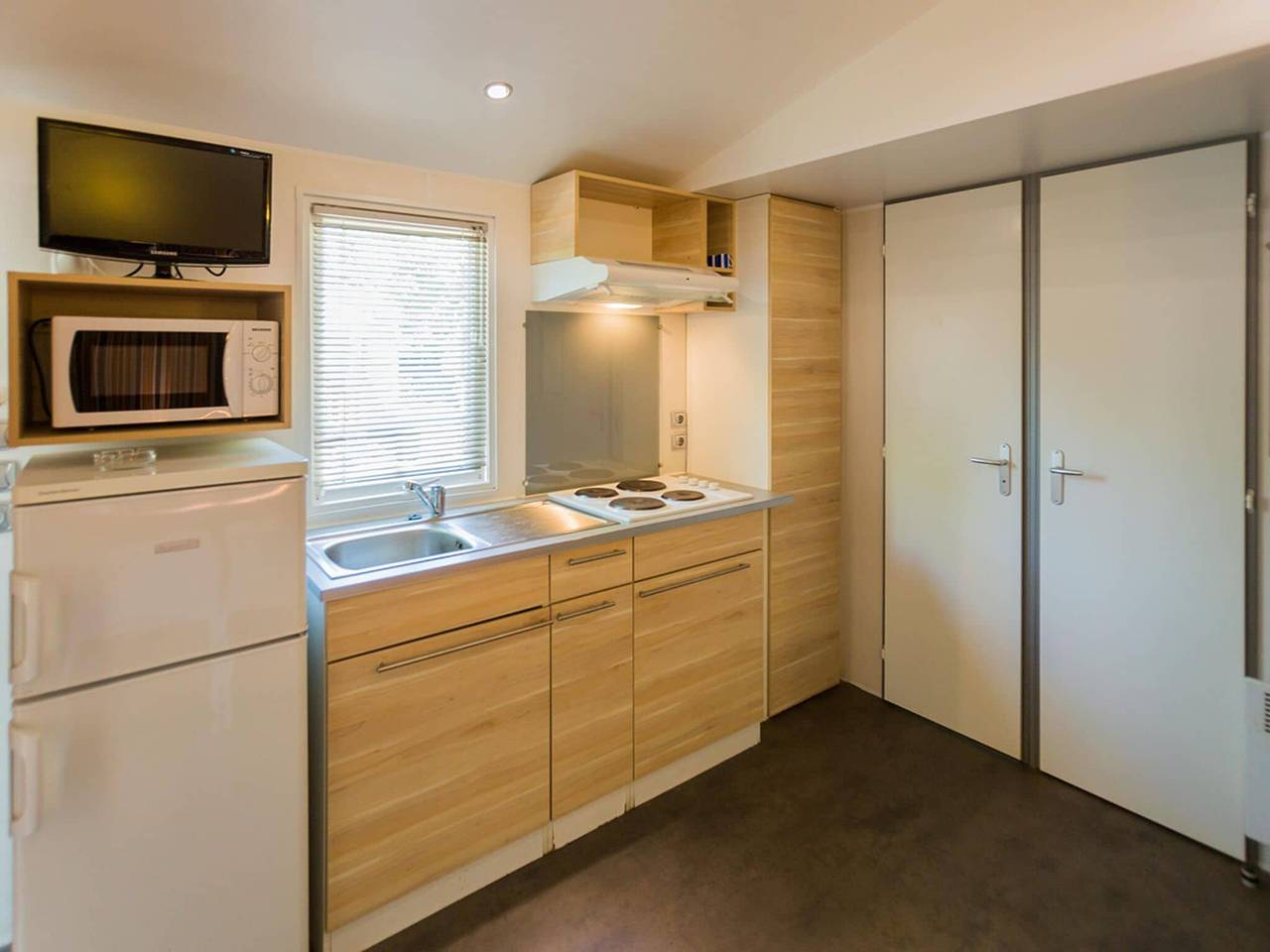 Escape de casa móvil a la sombra in Cambrils, Costa Dorada